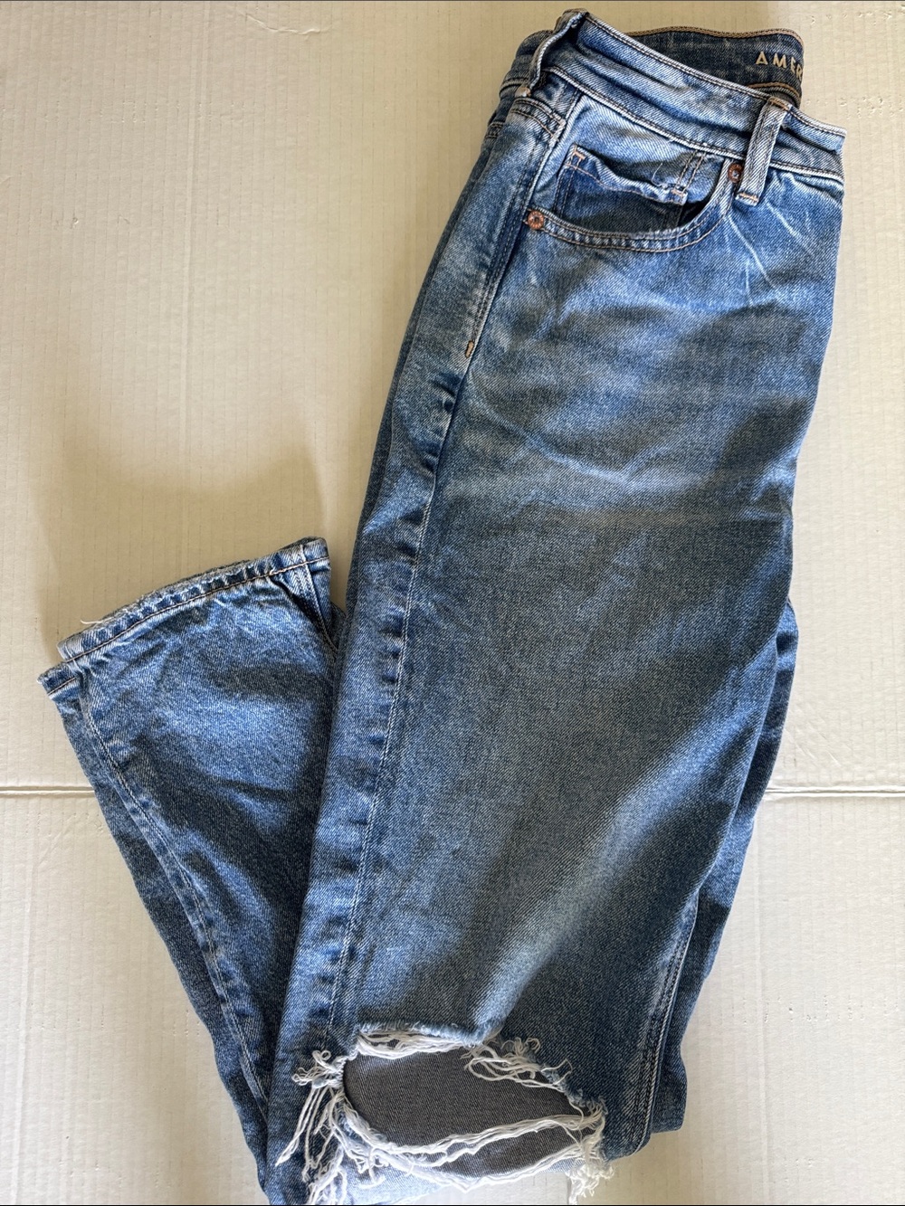 American Eagle Outfitters Light Blue Denim Jeans